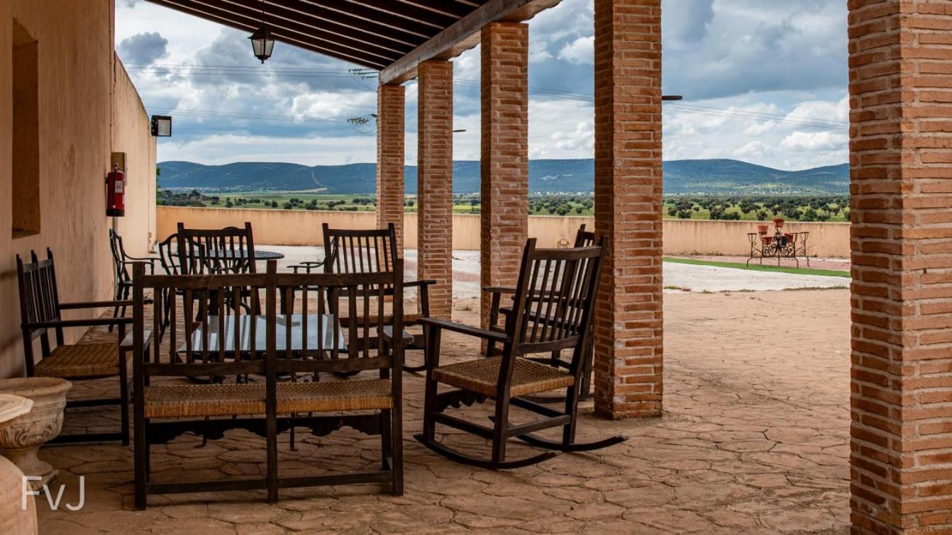 Finca Casa Rural De La Mata Toledo Eksteriør billede