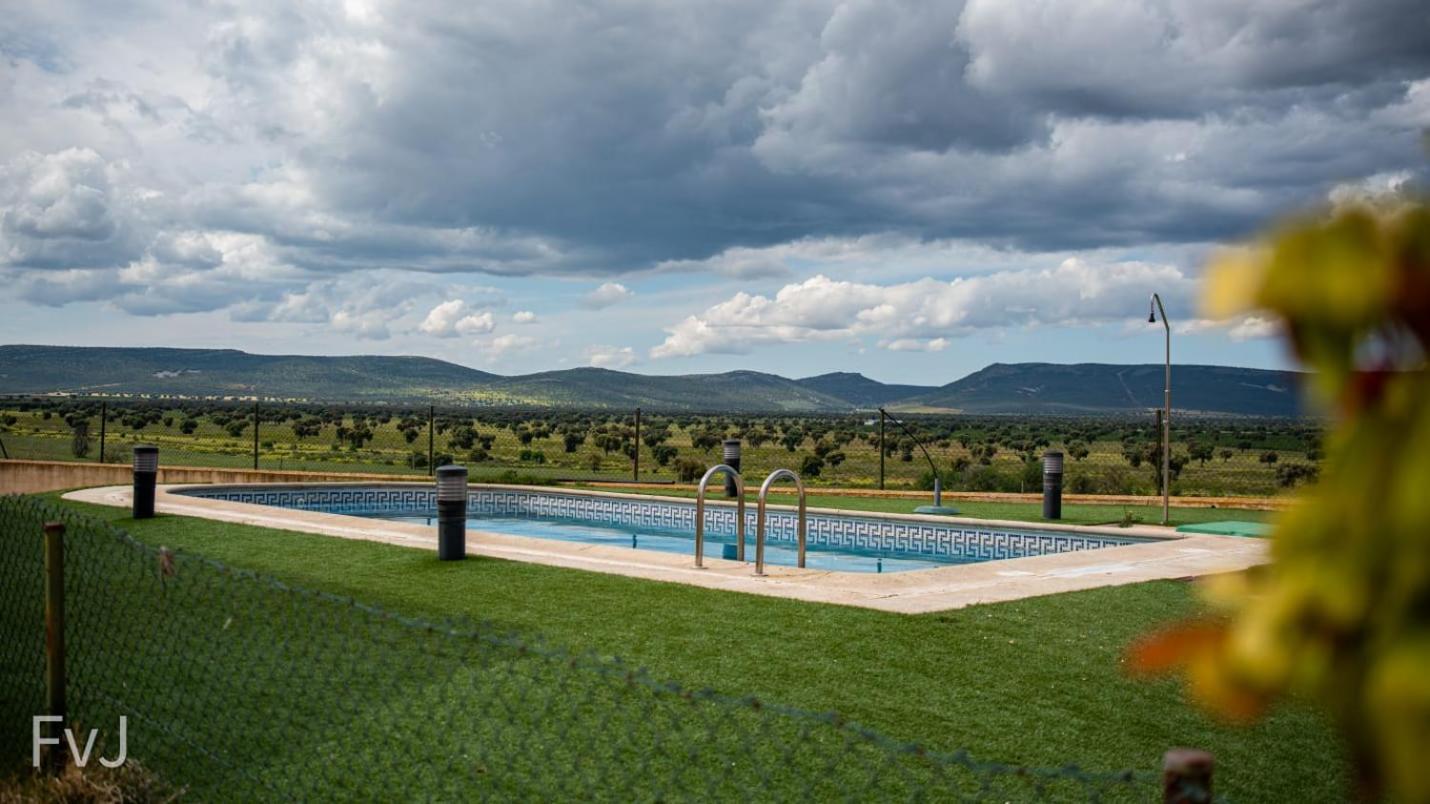 Finca Casa Rural De La Mata Toledo Eksteriør billede
